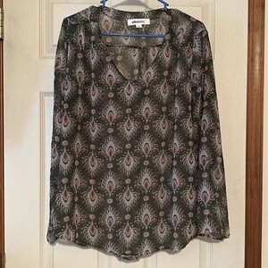 Size large Dress shirt.